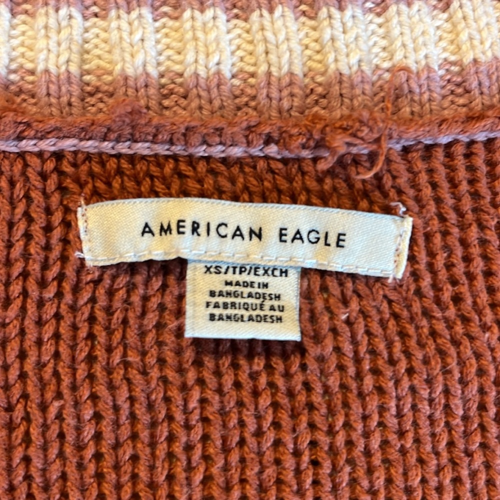 American Eagle Women’s College Style Sweater - Picture 4 of 5